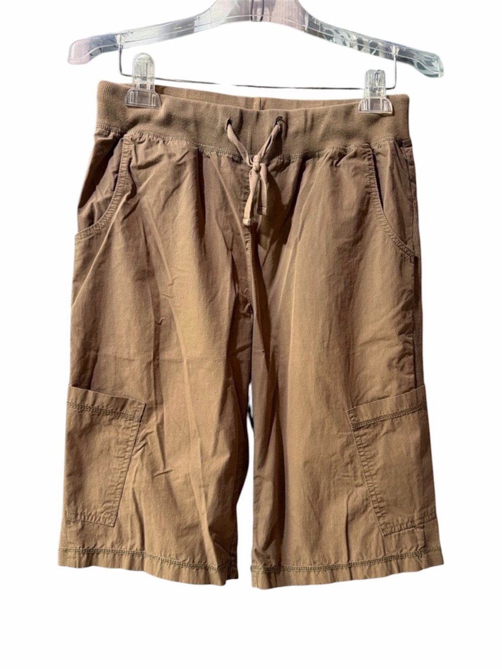 Relaxed Drawstring Cargo Shorts for Women - Tan